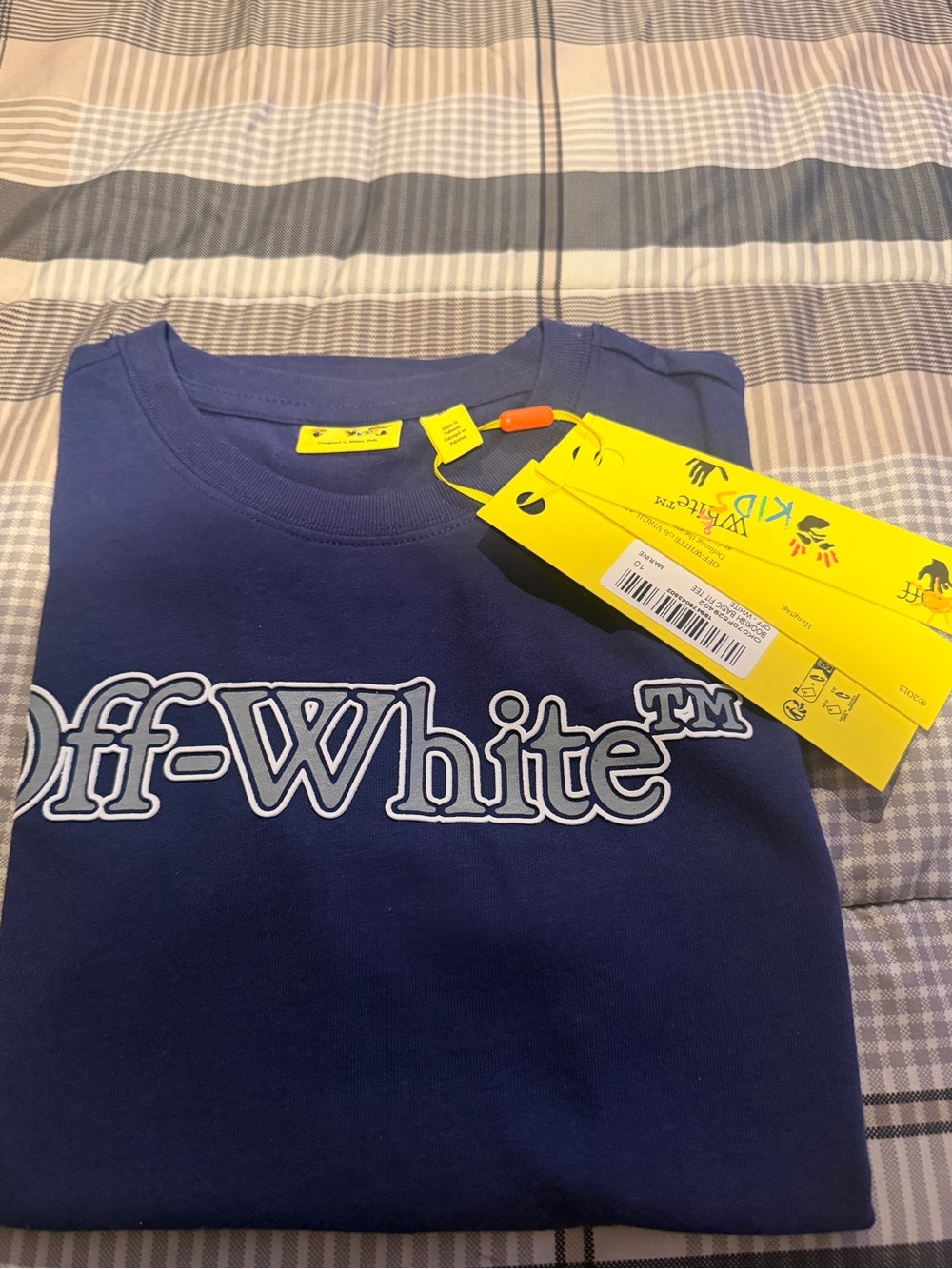 Off-White Kids Navy Blue Logo Short Sleeve Tee with Yellow Tags